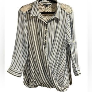 Zac & Rachel Women's Top XL Button Tunic Blue Stripe Lace 3/4 Sleeve Popover